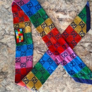 Gucci Scarf/Bowtie